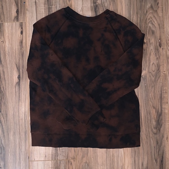 Tie Dye Crew Neck - Picture 2 of 2